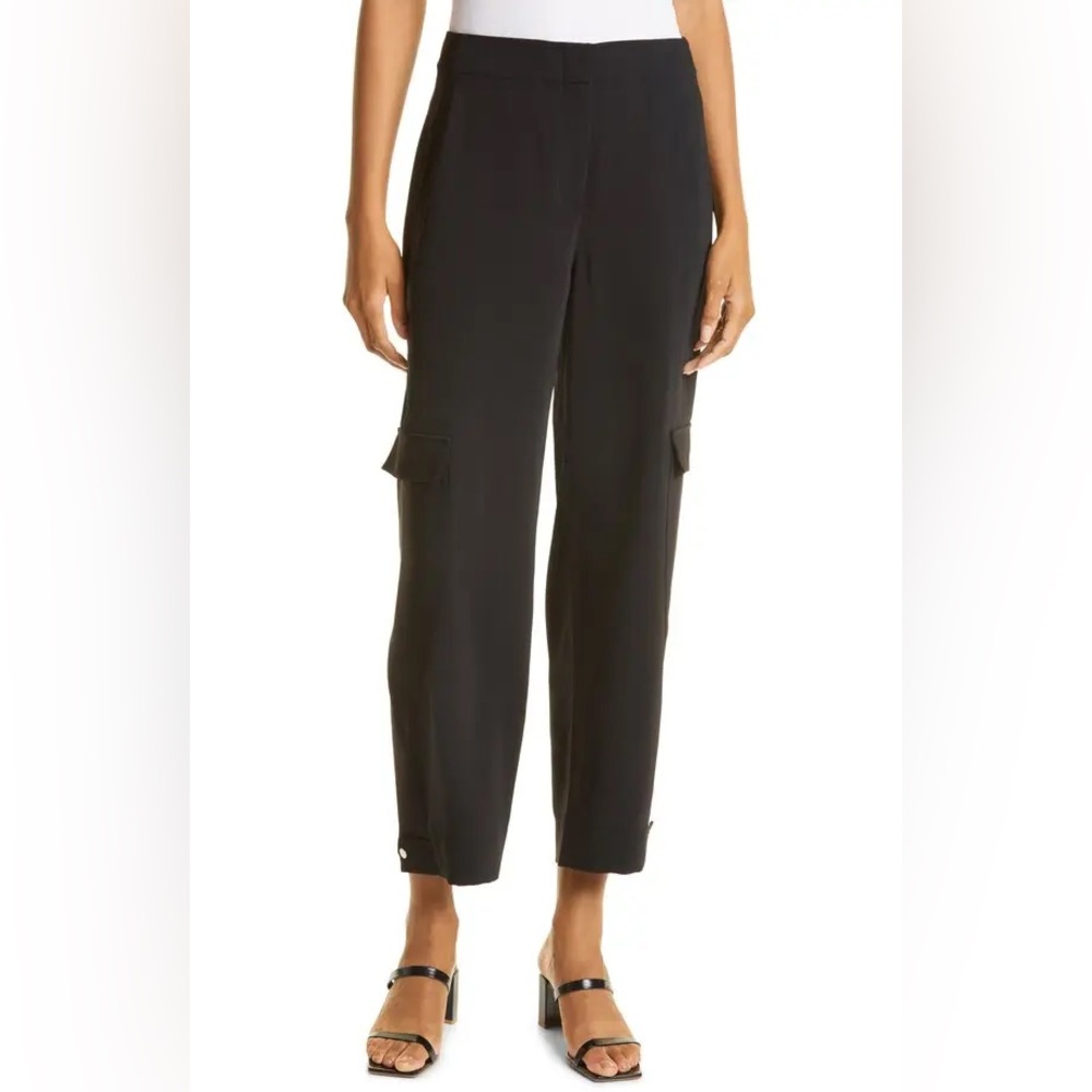 Club Monaco curved seam cargo pants in gray size 00